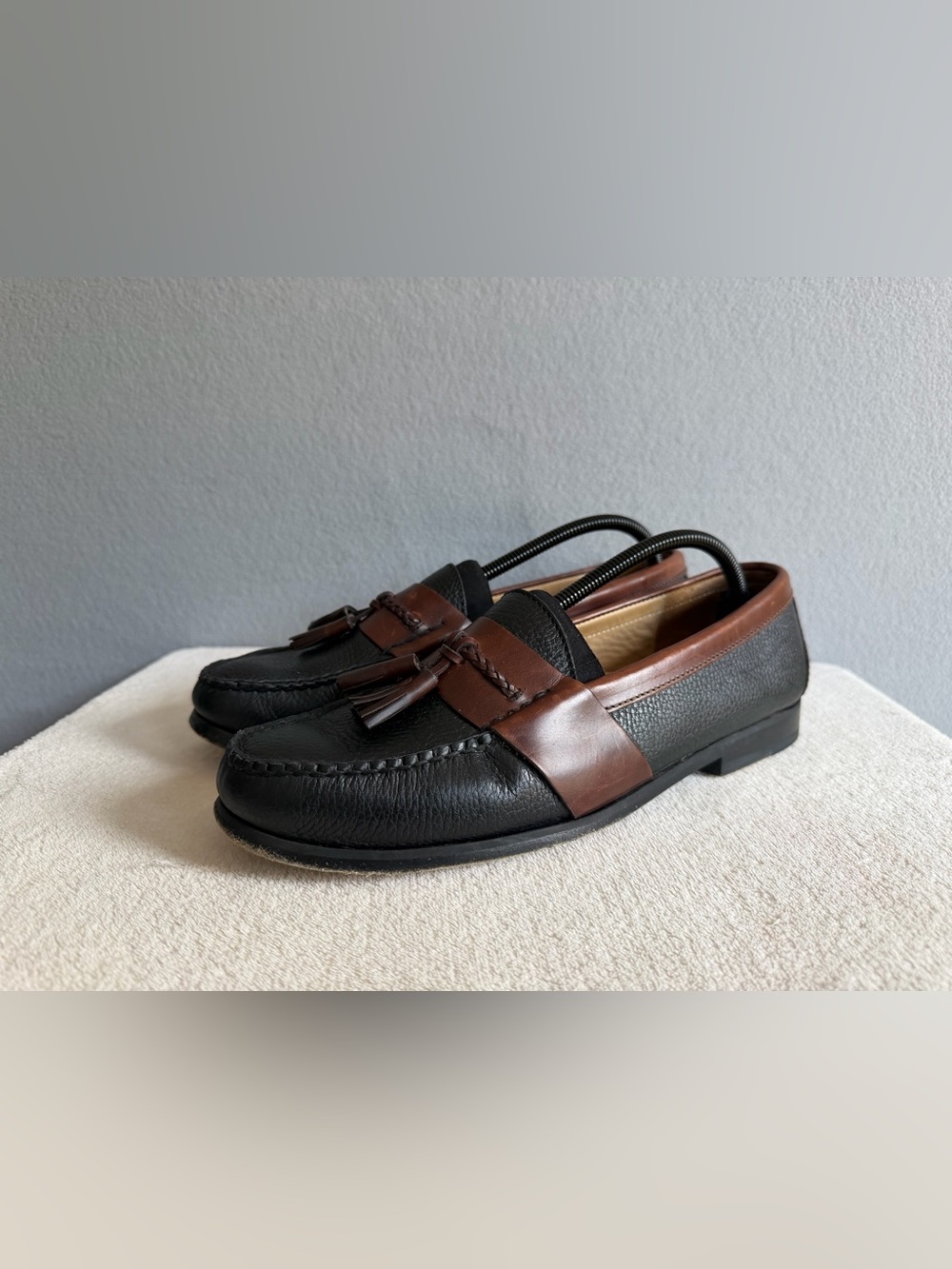 Cole Haan City Two-Tone Leather Tassel Loafers s11 Men’s Brown/Black